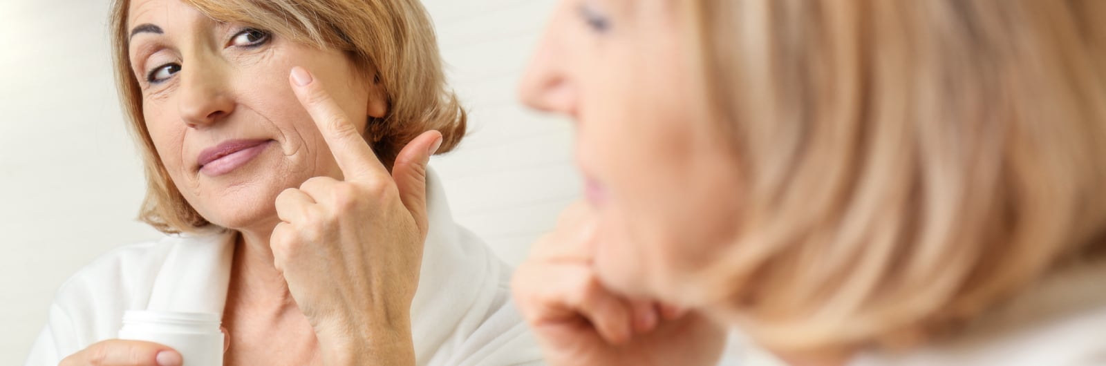 Translucent face cream